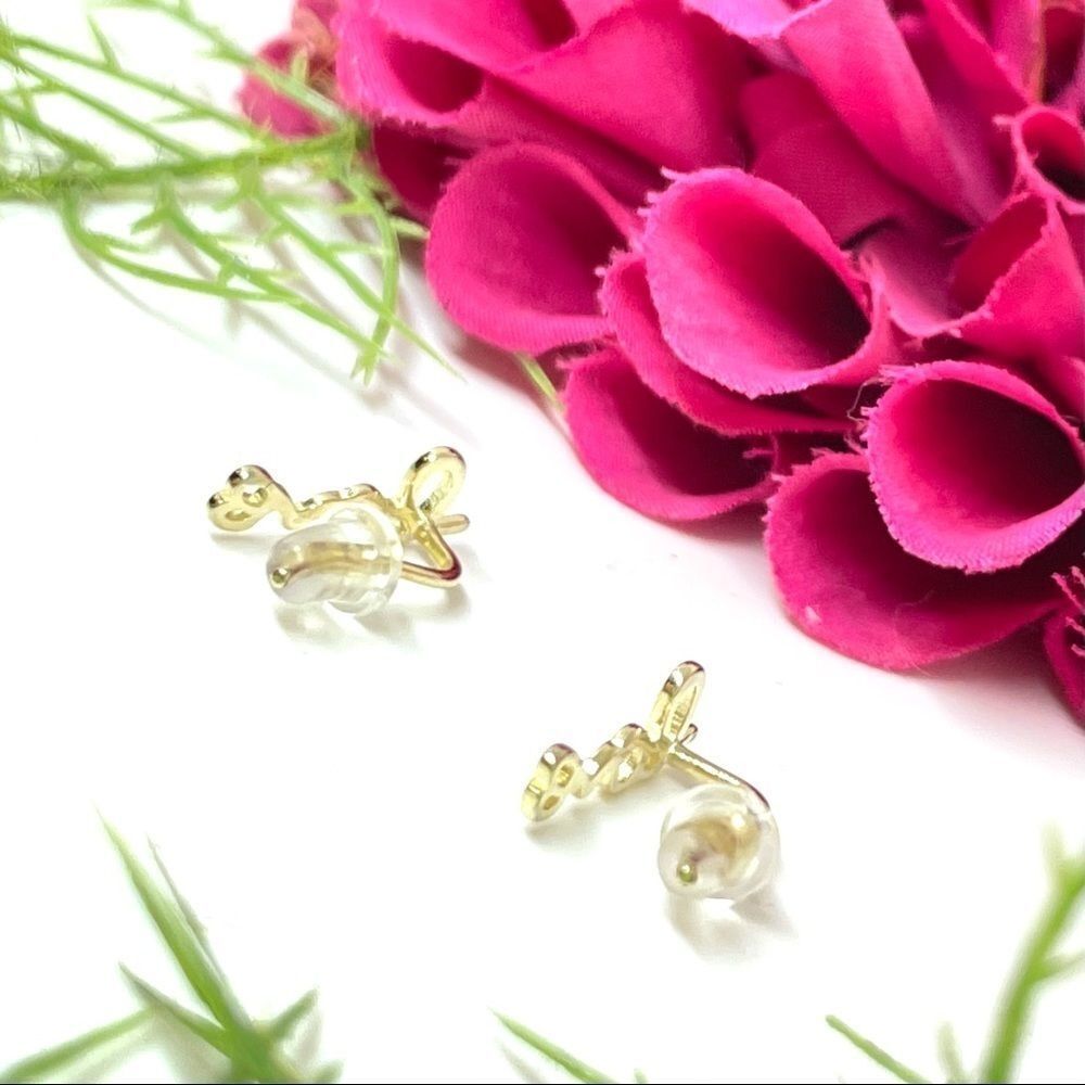 NEW⚜️14K STERLING SILVER “LOVE” Script Earrings - Picture 6 of 13